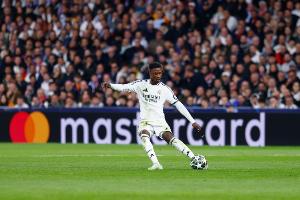 馬卡：卡馬文加腳踝扭傷缺席比賽，預(yù)計(jì)9月份國(guó)家隊(duì)比賽日后復(fù)出