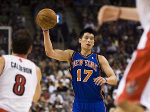 回顧林書豪最高光數據：“林瘋狂”38分打服科比 火箭時期砍三雙