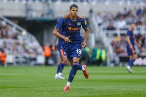 德天空:法鷹500萬歐租借+2500萬歐選擇買斷報價奧蘇拉 紐卡未同意