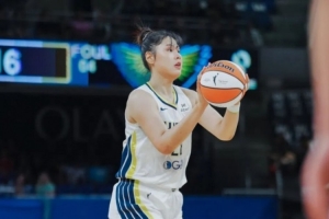 從山西到達(dá)拉斯，李月汝與她的籃球野心