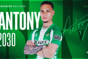 馬卡：安東尼曾接近加盟利雅得勝利，C羅及身邊人也看好他加盟