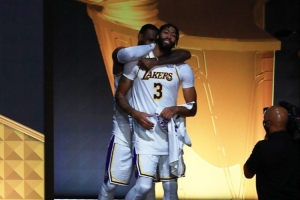 Lowe：20年園區(qū)總冠軍之所以不被尊重 只因奪冠的是湖人和詹姆斯