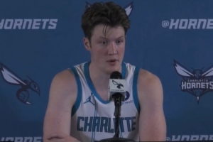 克尼佩爾：我們幾個年輕人場上沒溝通犯了錯誤 這情況不應再發(fā)生