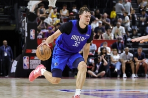 曾令旭：弗拉格水不了&持球練出來(lái)就是頂級(jí)球員 獨(dú)行俠尺寸太好了