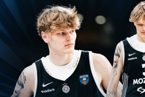 貝爾格萊德游擊首秀！穆里寧貝爾出場17分鐘 拿到7分2助2板1封蓋