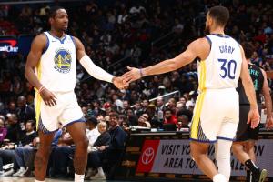 勇士vs開(kāi)拓者首發(fā)：庫(kù)里+波杰+理查德+庫(kù)明加+霍福德