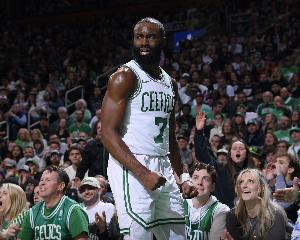 左腿筋緊張退賽！馬祖拉：還沒完整傷情報告 杰倫-布朗說他沒事