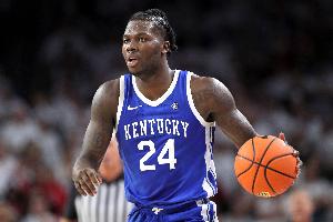 當(dāng)年富保羅警告多隊(duì)別選擇利文斯頓 如今他在雄鹿被裁了