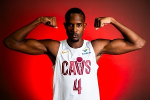 費爾頓：莫布里要有加內(nèi)特的心態(tài) 他需要每晚都成為那個混蛋