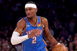 亞歷山大：無(wú)論順逆境我們都始終緊密相連 擅長(zhǎng)反思也敢承擔(dān)責(zé)任