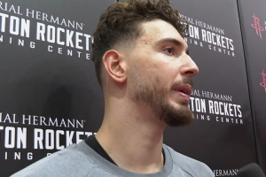 申京談“五大”首發(fā)：我們訓(xùn)練中發(fā)現(xiàn)這陣容效果很好 就繼續(xù)沿用