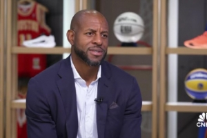 一哥：當(dāng)然想在中國(guó)投資 整個(gè)美國(guó)才3.5億人 中國(guó)籃球迷就有3億