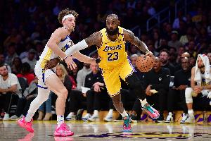 詹姆斯密切關(guān)注湖人操作？路威：他應該這么做 他想登頂&再奪一冠