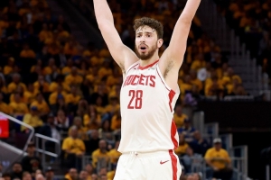 空砍39分11板7助1斷1帽！奧科吉：申京是我們的進(jìn)攻支柱