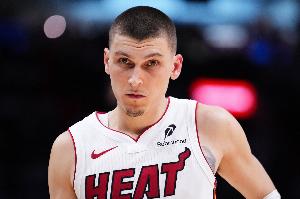 希羅未提前續(xù)約！斯波：這是他經(jīng)紀(jì)人和管理層之間的業(yè)務(wù)范疇