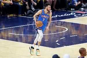 霍姆格倫17投11中得到28分7板2助 加時(shí)賽三分2中2&6犯離場(chǎng)