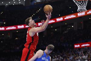 隊(duì)記：申京將罰球命中率的進(jìn)步延續(xù)到了常規(guī)賽 這將產(chǎn)生重大影響