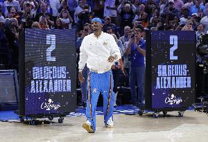 亞歷山大談冠軍戒指：太閃亮了 我喜歡戒指的一切沒有任何不滿