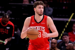 媒體人談火箭：申京快要練成神功 憂的是伊森的心態(tài)&謝潑德的防守