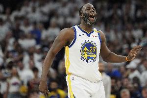 美網友熱議追夢替補席吃T：這哥們12月就要被禁賽咯 熟悉的味道