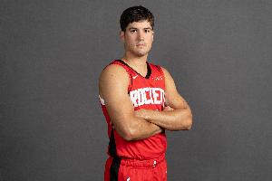 媒體人：組織控節(jié)奏這種事 謝潑德干不來 能梳理陣地戰(zhàn)的只有申京