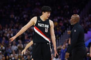 比盧普斯被逮捕很可能影響在開(kāi)拓者的執(zhí)教 他給了楊瀚森很多機(jī)會(huì)