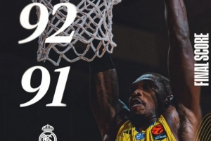 上半場23分！朗尼-沃克全場比賽砍27分2板4助 帶隊一分險勝皇馬！