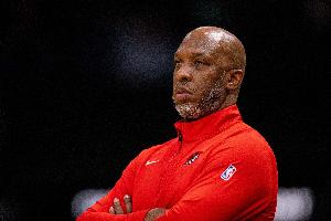 比盧普斯也干了！美網(wǎng)友炸了：該死！NBA正在變成網(wǎng)飛犯罪劇