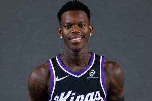 疾速突破！施羅德13中6得14分1板7助2斷1帽 無奈未能救主