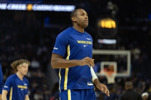 楊毅：霍福德讓勇士夢(mèng)回初代死亡五小 約基奇很久沒(méi)在場(chǎng)副作用了