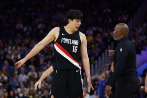 楊毅：目前這么多人說(shuō)小楊但沒(méi)說(shuō)透的 現(xiàn)在前線記者未經(jīng)嚴(yán)格訓(xùn)練