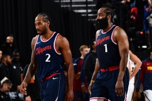 美記：小卡和哈登同時(shí)出場時(shí)快船凈勝分大幅下降 球隊(duì)對(duì)抗也不足