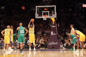 皮爾斯：仍無法回看2010年總決賽G7 那場我們本應(yīng)該贏的