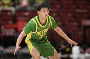 林葳首秀7中0！俄勒岡大學主帥：他還在適應(yīng) 投丟幾球后稍顯猶豫