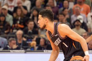 布克：勇士經(jīng)驗豐富會讓我們?yōu)槭д`付出代價 我們沒執(zhí)行好計劃