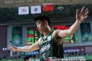 媒體人：林葳首秀有些讓人失望&可能太緊張了 只要做正確的事就行