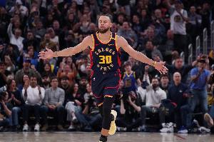 納什：別隊無法復(fù)制勇士的風(fēng)格 只因沒人愿像庫里這樣無球跑動