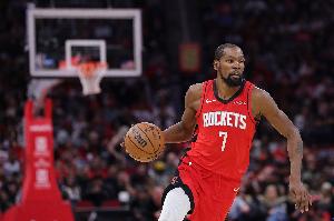 平平無奇！杜蘭特上半場(chǎng)11投4中拿到9分3籃板2助攻1搶斷