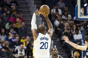 背大鍋！霍福德8投全鐵沒(méi)得分 錯(cuò)失海量關(guān)鍵空位出手！