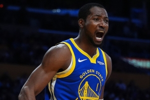 今天我當(dāng)家！庫(kù)明加首節(jié)6投5中高效砍下11分 正負(fù)值+7