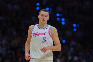 約維奇談約基奇：他總笑話我熱火很久沒(méi)贏他們了 我要贏球堵他嘴