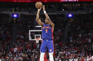 攻防作用很大！奧薩爾·湯普森12中7得18分7板 正負(fù)值+22全隊最高