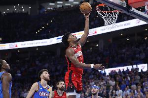 全面數(shù)據(jù)！火箭5連勝期間阿門(mén)·湯普森場(chǎng)均20.4分7.4籃板6.8助攻