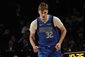 最后時刻有擔當！弗拉格錯失空位追平干拔 全場得到20分9板3斷2帽