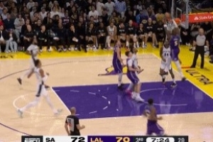 18狀元探花連線！東契奇拋傳助飛艾頓空接暴扣