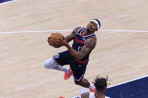 對(duì)陣舊主！快船官方：比爾本場(chǎng)首發(fā) 但有出場(chǎng)時(shí)間限制