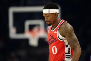 場(chǎng)均7分&命中率36%！比爾手握2年1100萬(wàn) 未來(lái)5年還能白拿9700萬(wàn)