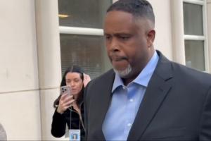 ??達蒙·瓊斯父母用休斯敦的房子作抵押 付20萬美元將其保釋