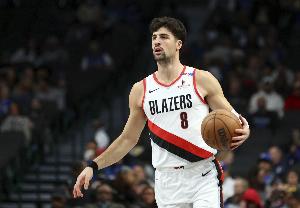 拓記：若明年1月開(kāi)拓者只排西部第十 阿夫迪亞會(huì)很難獲全明星提名