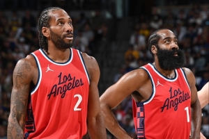 楊毅：看了幾場快船的球 感覺他們?yōu)l臨重建 這個(gè)陣容沒有明天